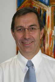 Prof. Dr. Harald Darius: Chefarzt der Klinik für Kardiologie, Angiologie, Nephrologie & kons. Intensivmedizin - Mitbegründer und Initiator des Vereins im Jahre 2009